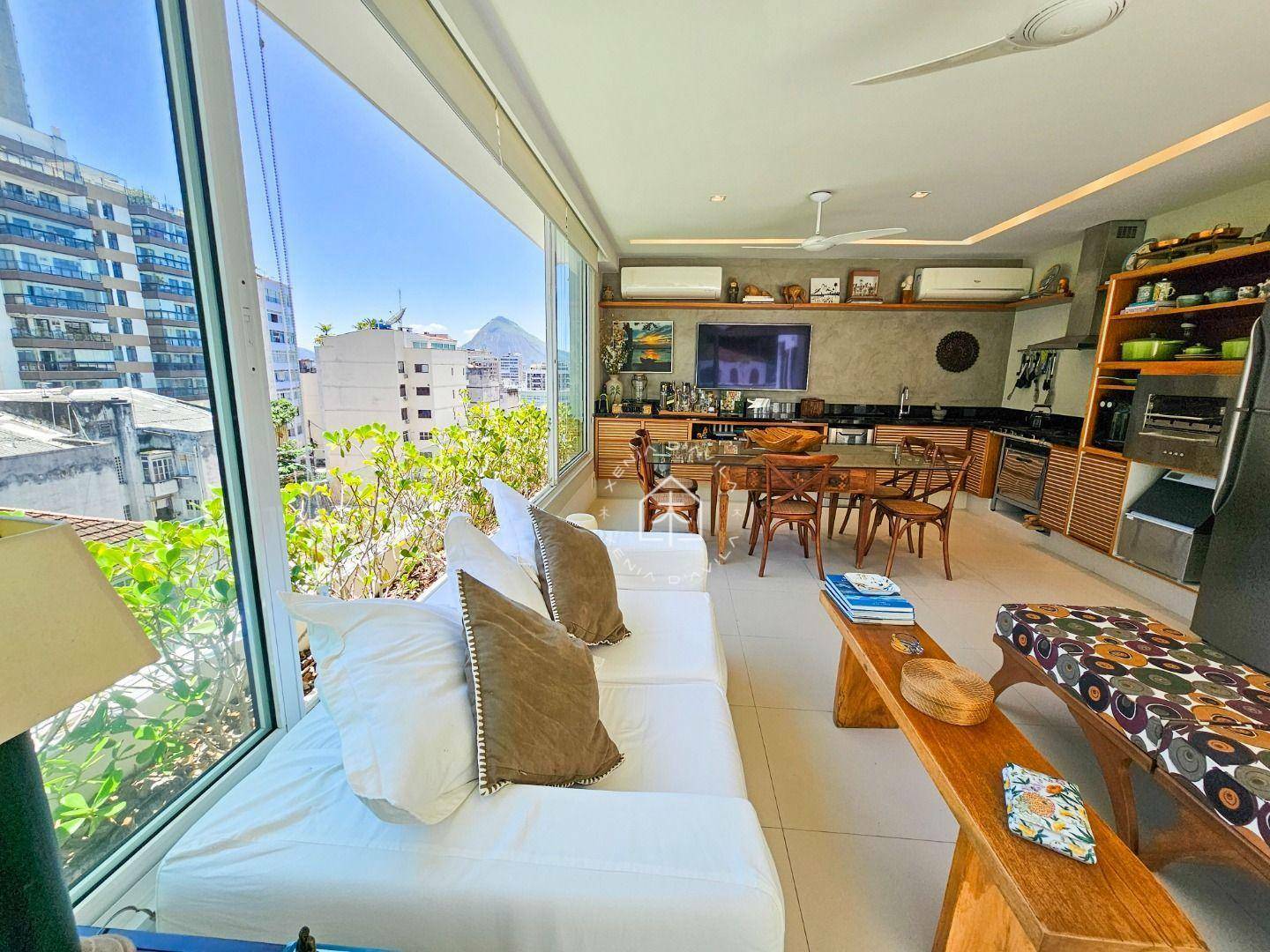 Cobertura à venda com 3 quartos, 225m² - Foto 27