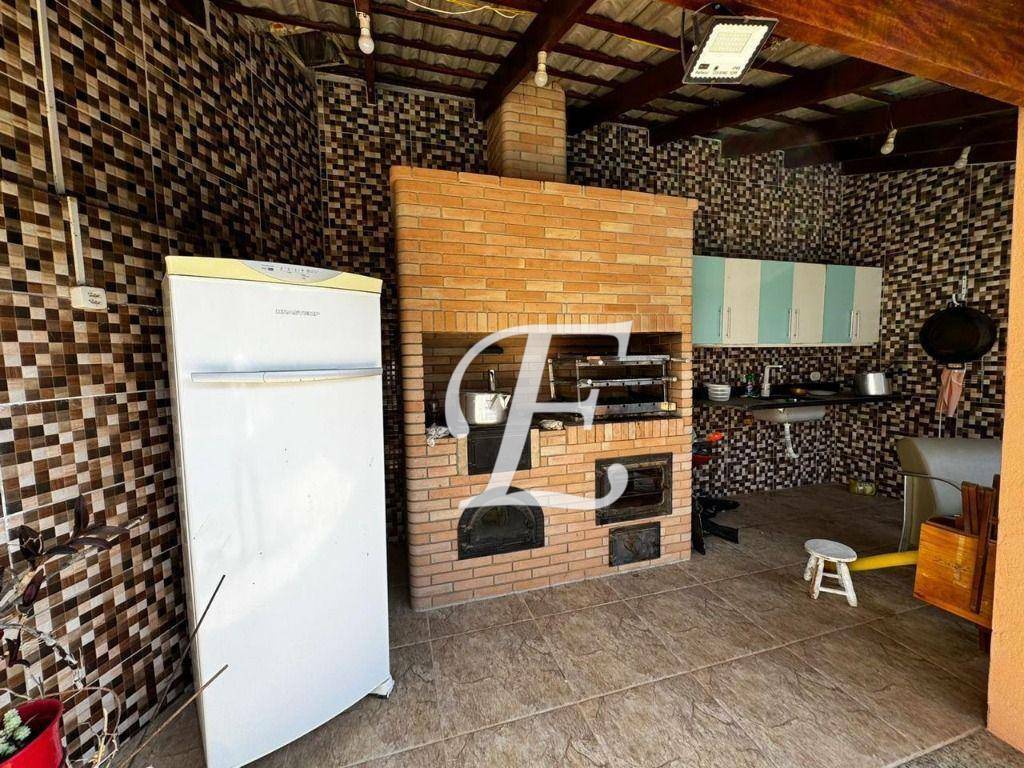 Casa à venda com 2 quartos, 110m² - Foto 15