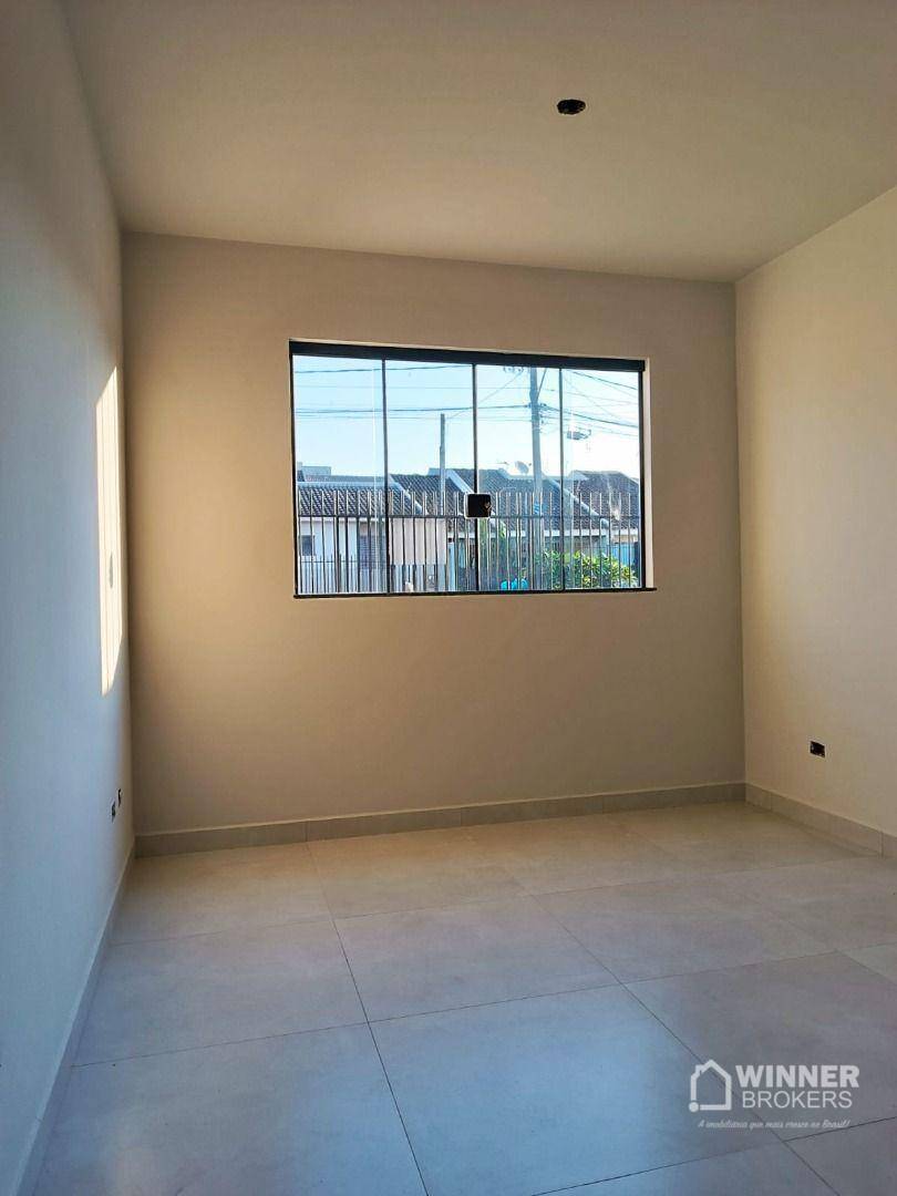 Casa à venda com 3 quartos, 92m² - Foto 8