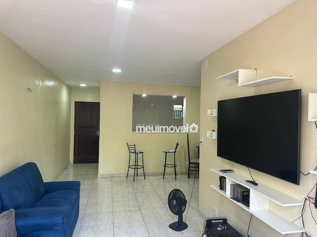 Apartamento à venda com 3 quartos, 90m² - Foto 1