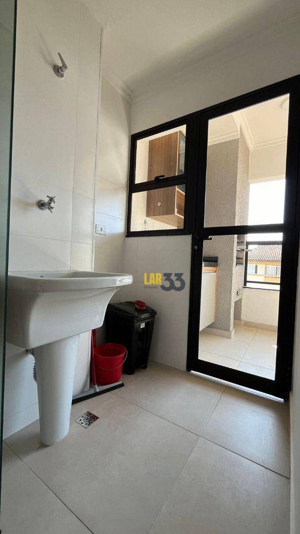 Apartamento à venda com 2 quartos, 75m² - Foto 13