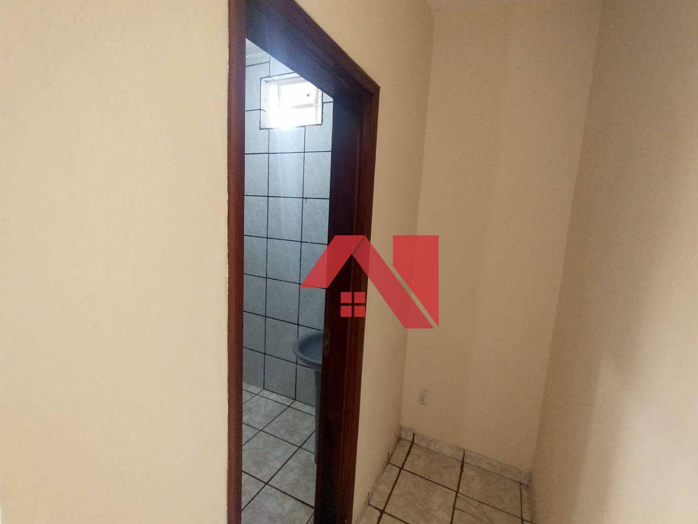 Casa para alugar com 1 quarto, 50m² - Foto 6