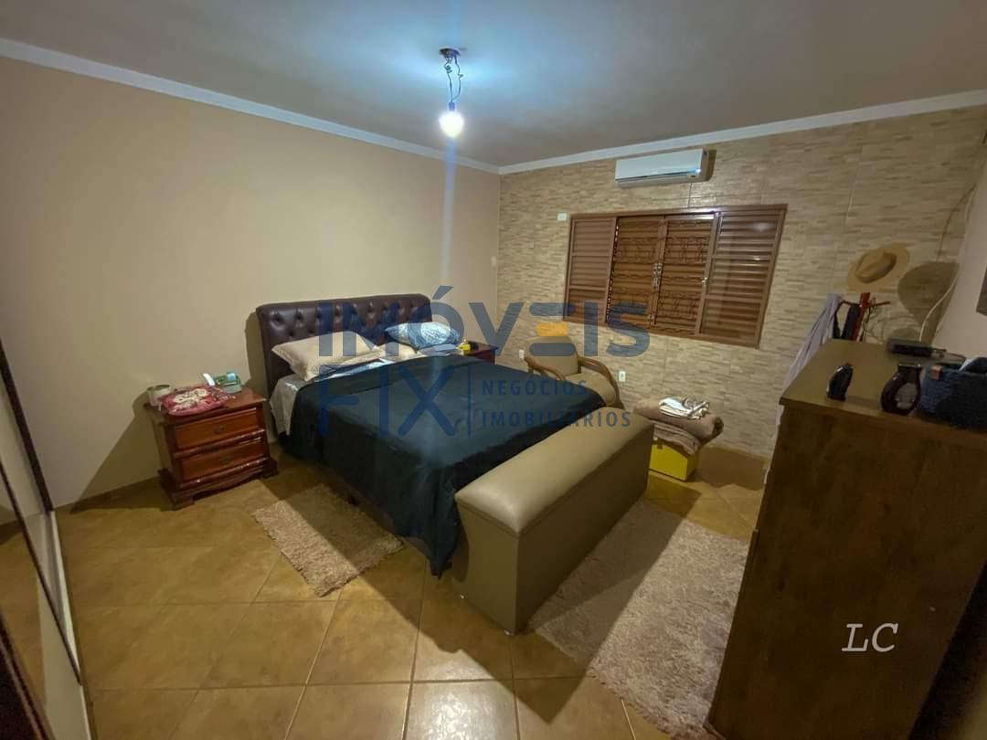 Fazenda à venda com 3 quartos, 363m² - Foto 15