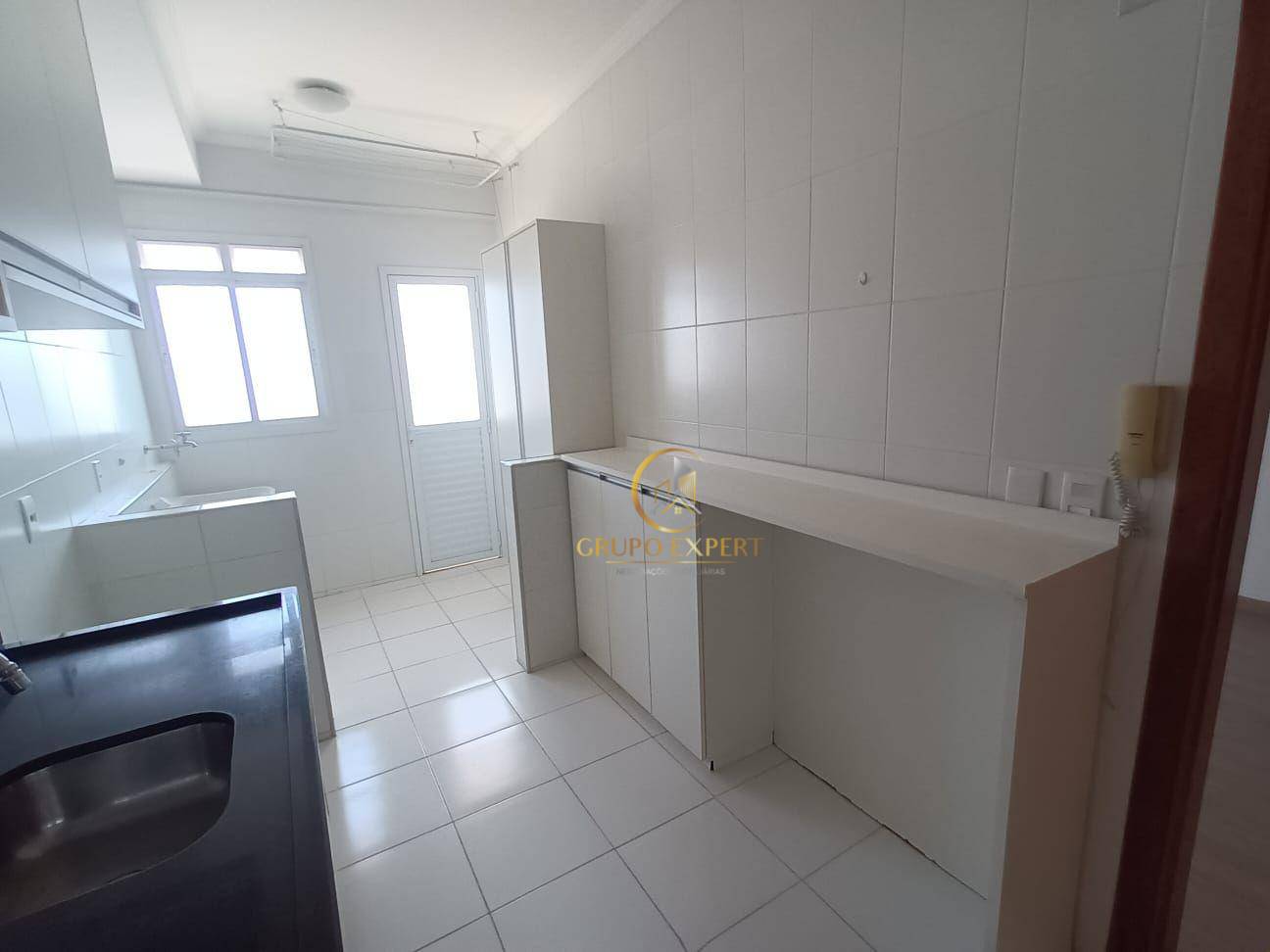 Apartamento à venda com 2 quartos, 81m² - Foto 17