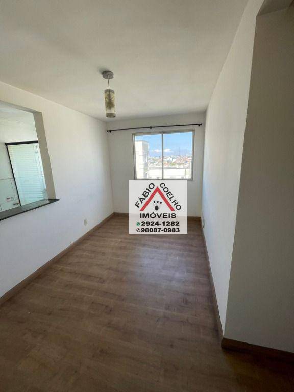 Apartamento à venda com 2 quartos, 46m² - Foto 1