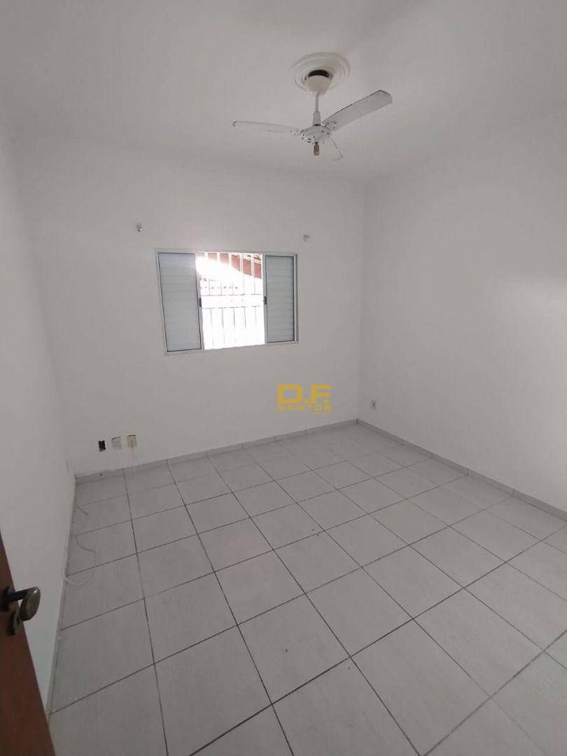 Casa à venda com 2 quartos, 90m² - Foto 5