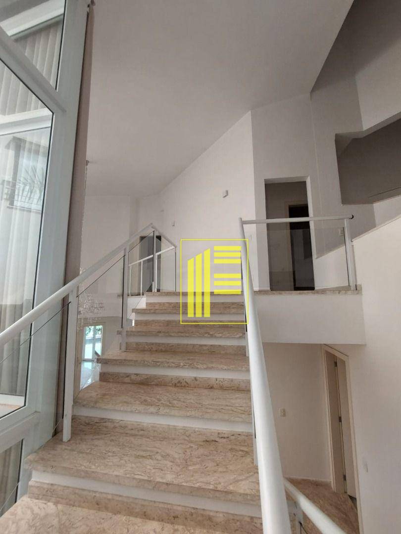 Casa de Condomínio para alugar com 5 quartos, 430m² - Foto 5