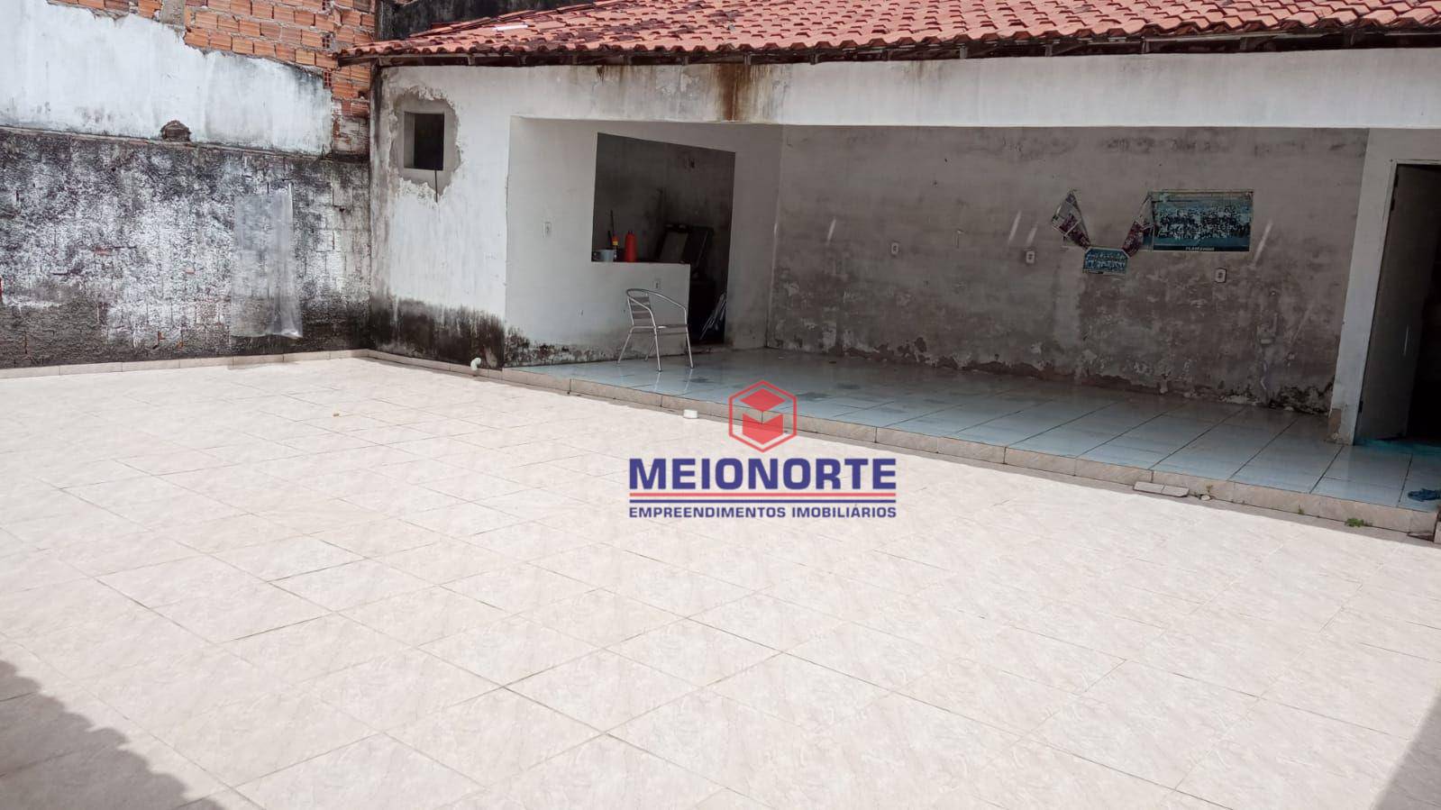 Casa à venda com 2 quartos, 100m² - Foto 6