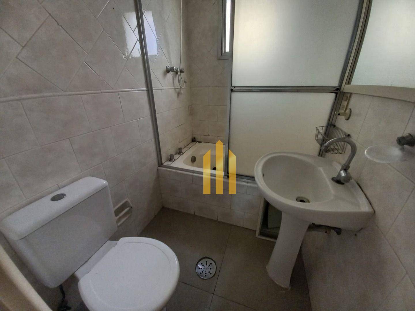 Apartamento para alugar com 3 quartos, 90m² - Foto 31