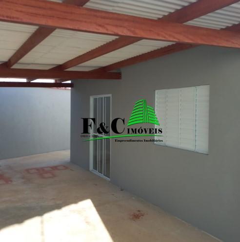 Casa à venda com 2 quartos, 170m² - Foto 5