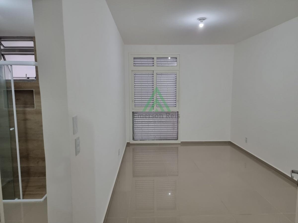 Apartamento à venda com 3 quartos, 135m² - Foto 9