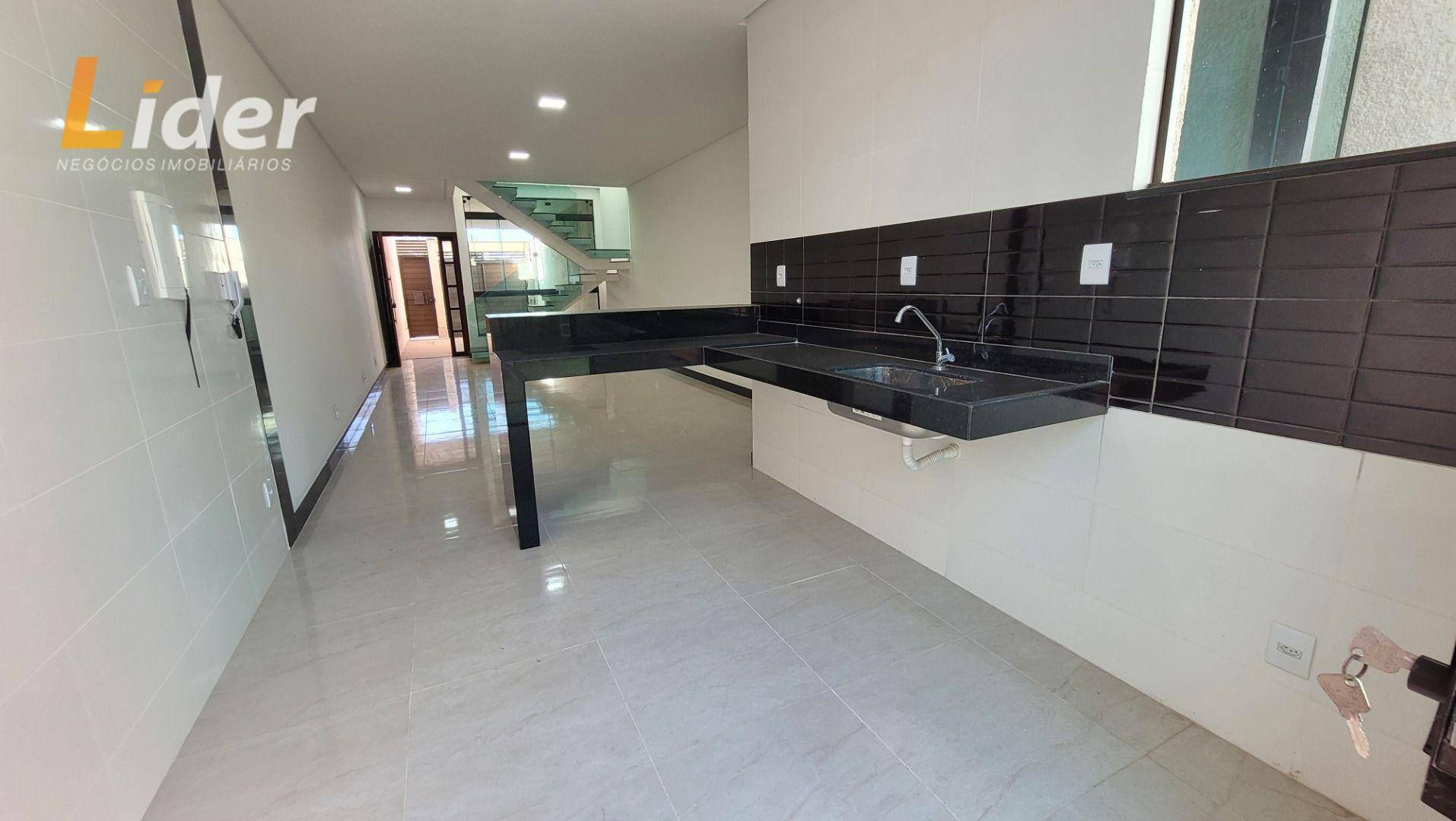 Casa à venda com 3 quartos, 110m² - Foto 25