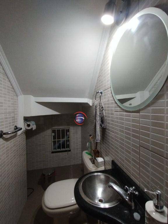 Sobrado à venda com 3 quartos, 249m² - Foto 13