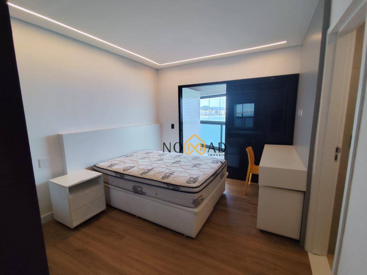 Apartamento à venda com 5 quartos, 360m² - Foto 47