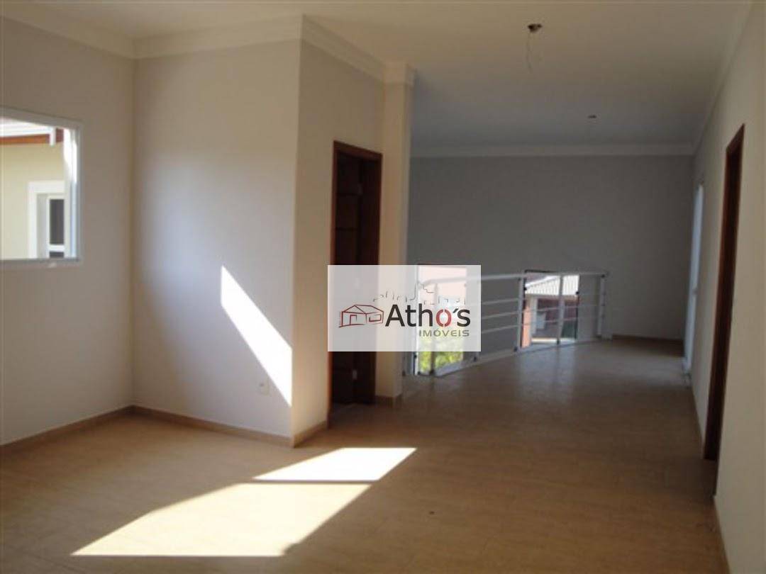 Sobrado à venda com 4 quartos, 320m² - Foto 3