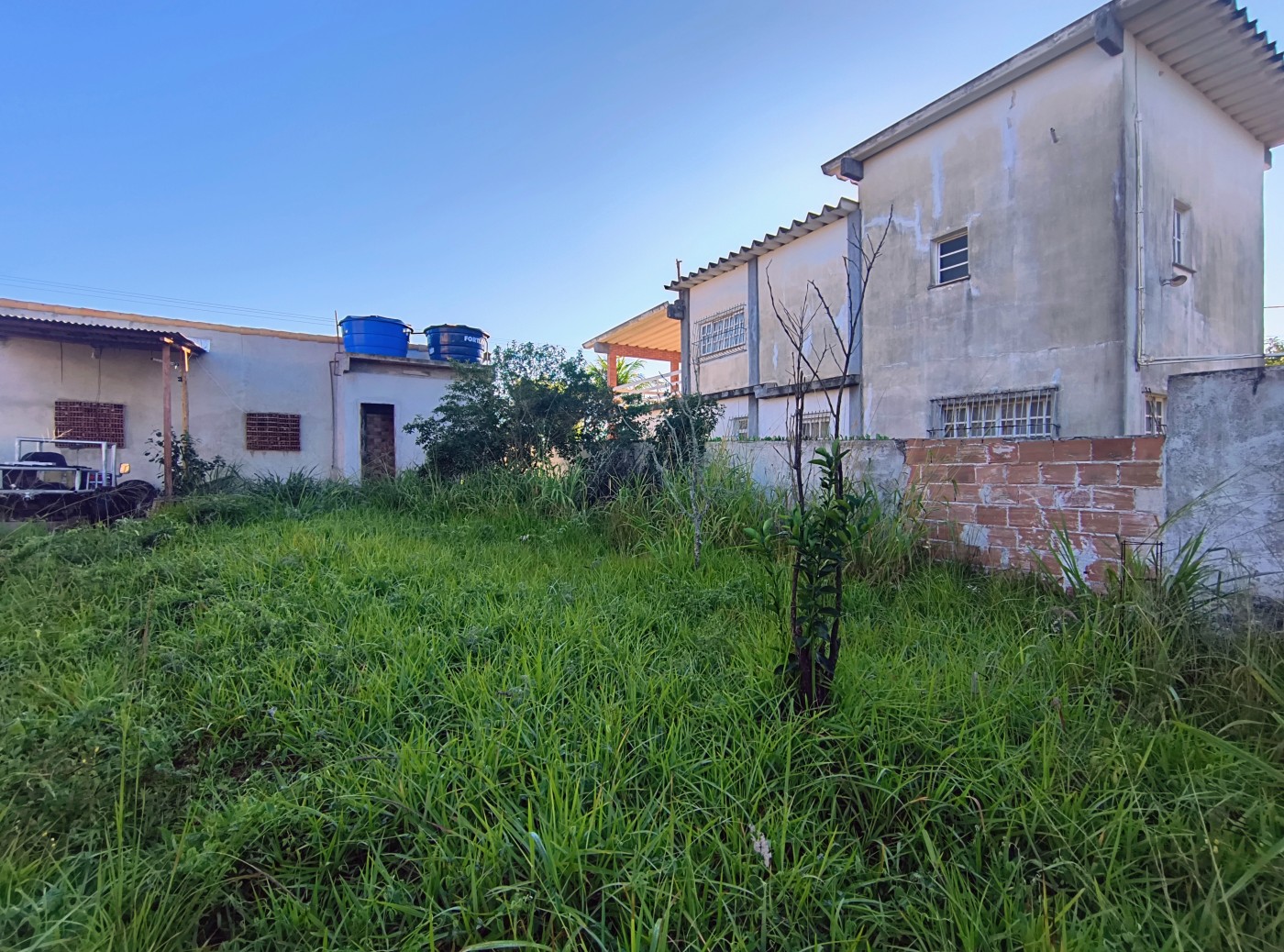 Casa à venda com 1 quarto, 450m² - Foto 8