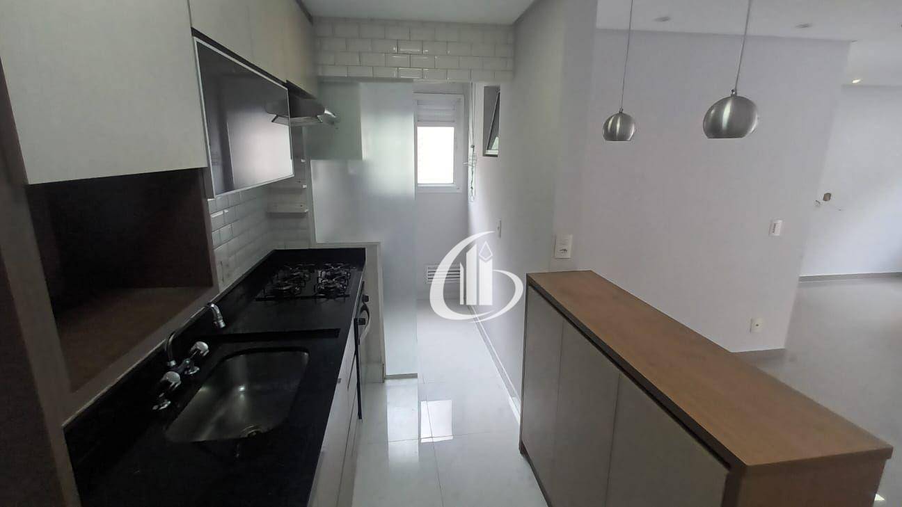 Apartamento para alugar com 2 quartos, 67m² - Foto 5