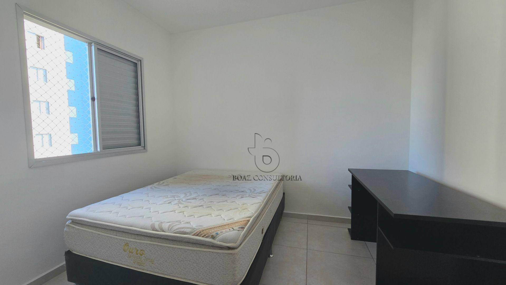 Apartamento para alugar com 2 quartos, 46m² - Foto 4