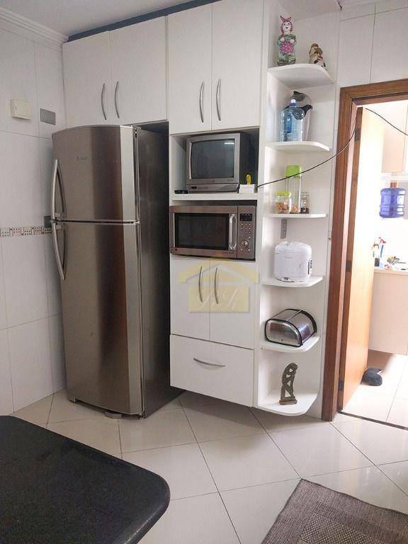 Apartamento à venda com 3 quartos, 165m² - Foto 8