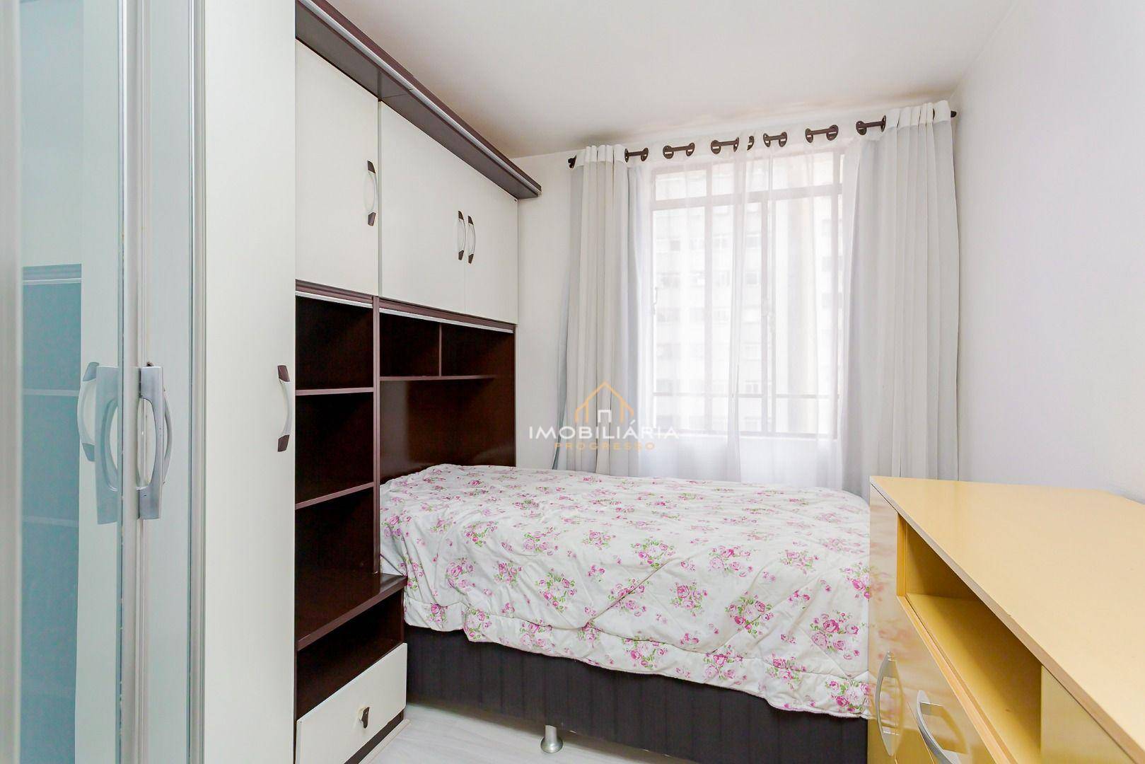 Apartamento à venda com 2 quartos, 90m² - Foto 30