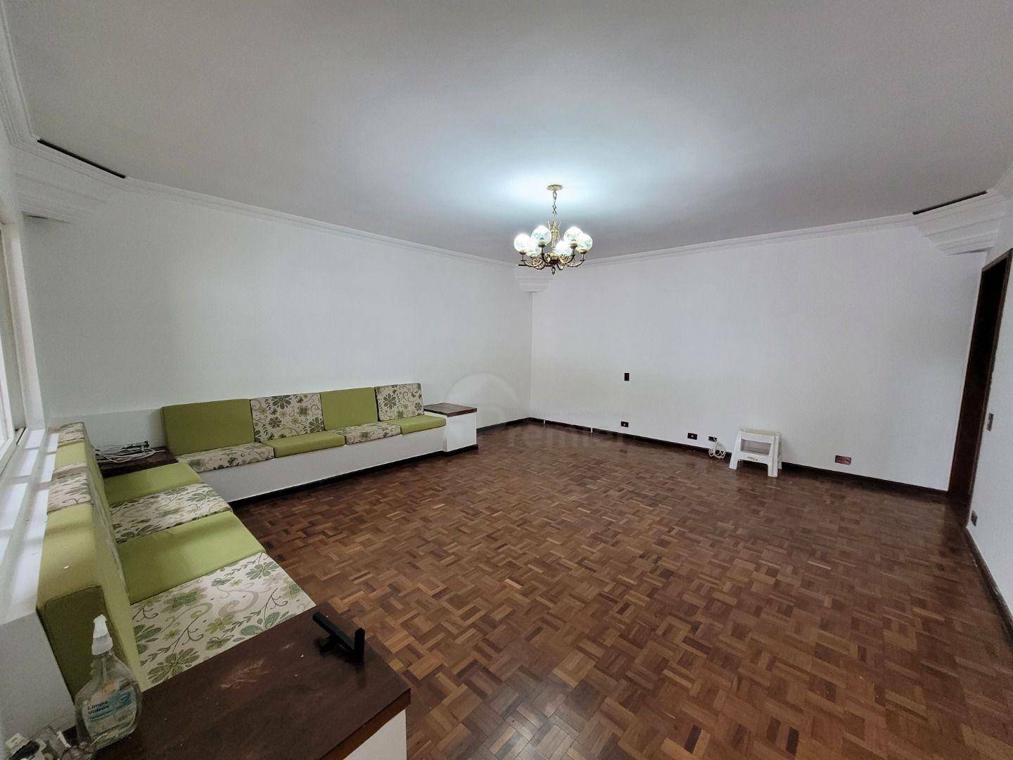 Casa à venda com 3 quartos, 312m² - Foto 5