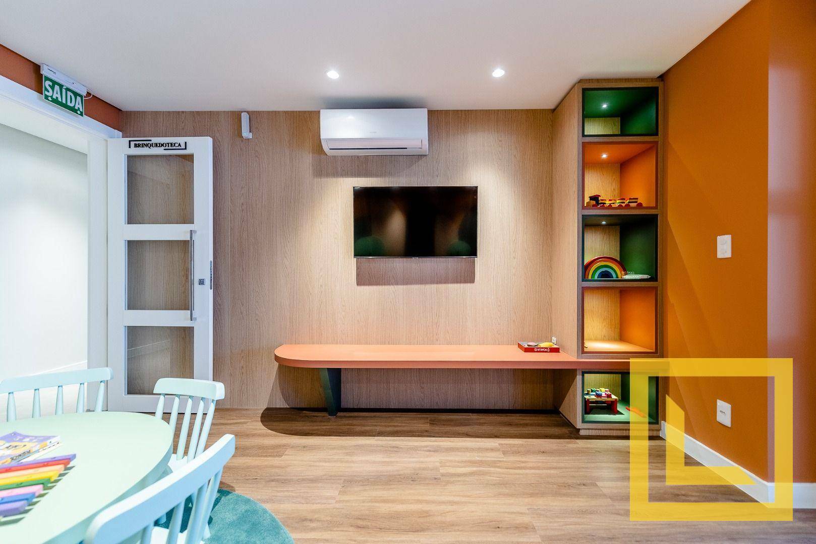 Apartamento à venda com 3 quartos, 170m² - Foto 25