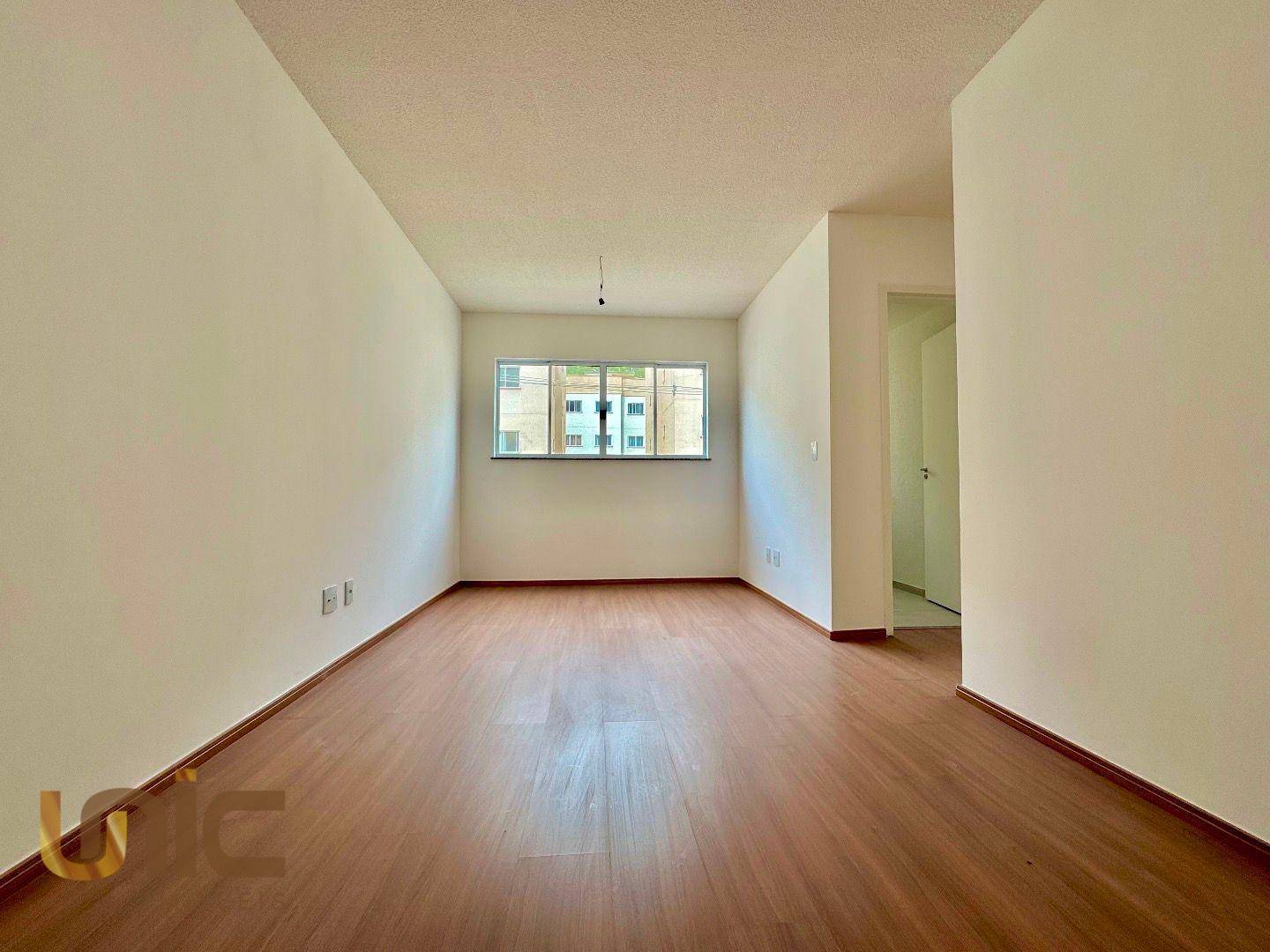 Apartamento à venda com 2 quartos, 50m² - Foto 2