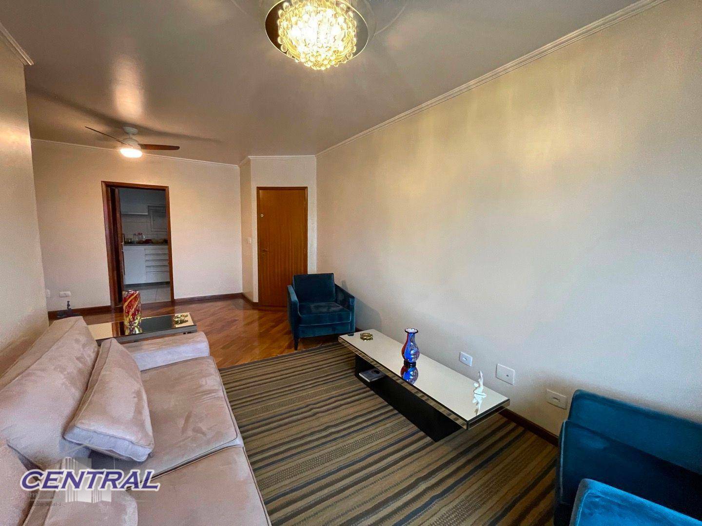 Apartamento à venda com 3 quartos, 112m² - Foto 2