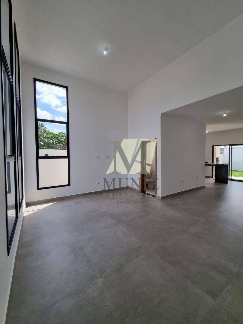 Casa de Condomínio à venda com 3 quartos, 150m² - Foto 2