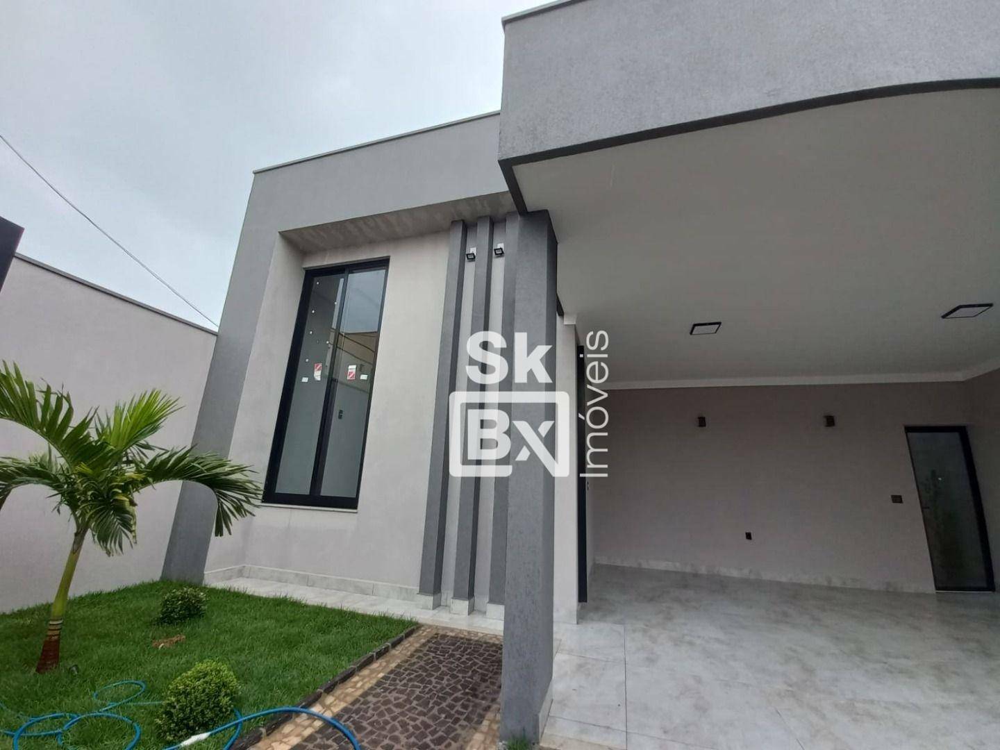 Casa à venda com 3 quartos, 150m² - Foto 2