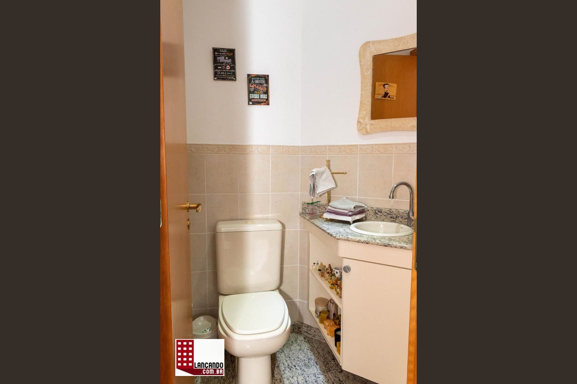 Apartamento à venda com 3 quartos, 136m² - Foto 2