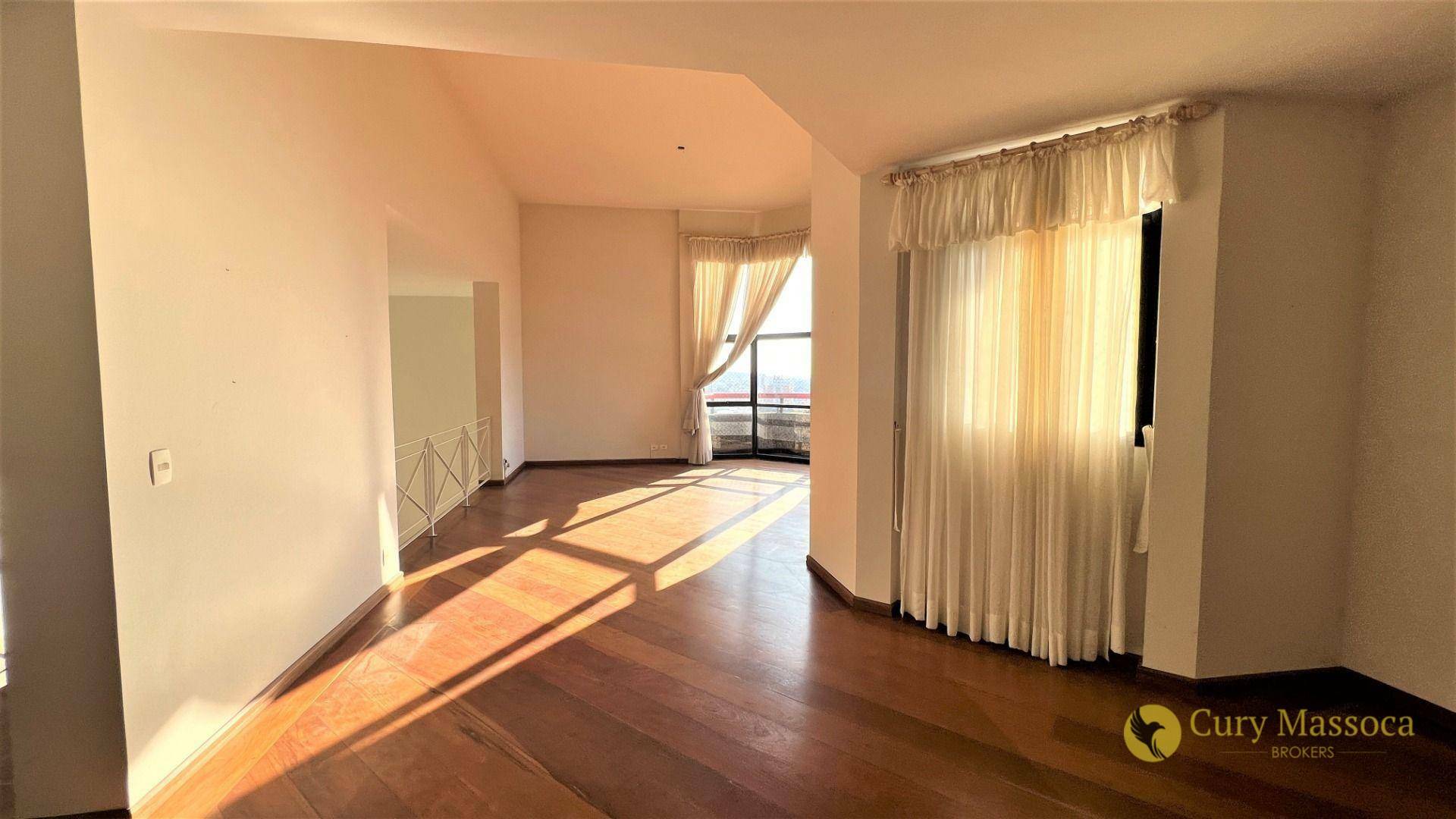 Apartamento para alugar com 4 quartos, 247m² - Foto 11