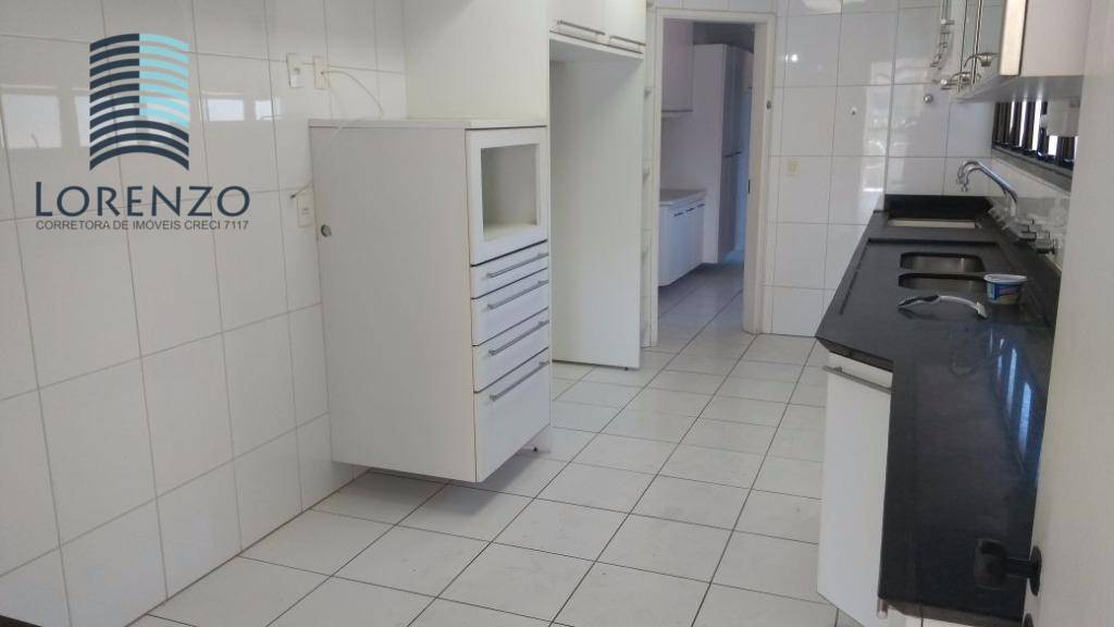 Apartamento à venda com 5 quartos, 214m² - Foto 15