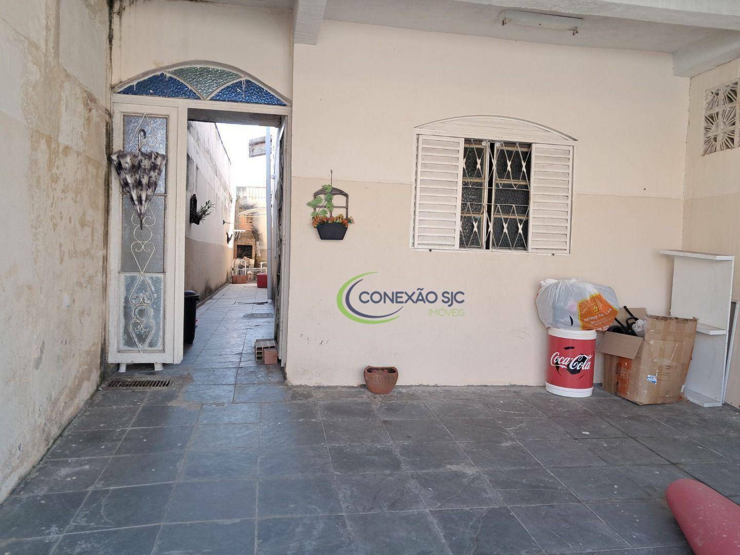 Casa à venda com 4 quartos, 150m² - Foto 3