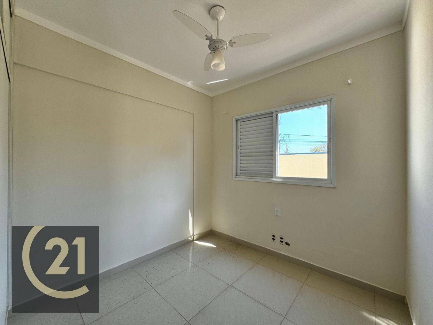 Apartamento à venda com 2 quartos, 56m² - Foto 10