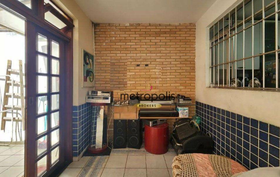 Casa à venda com 5 quartos, 283m² - Foto 5