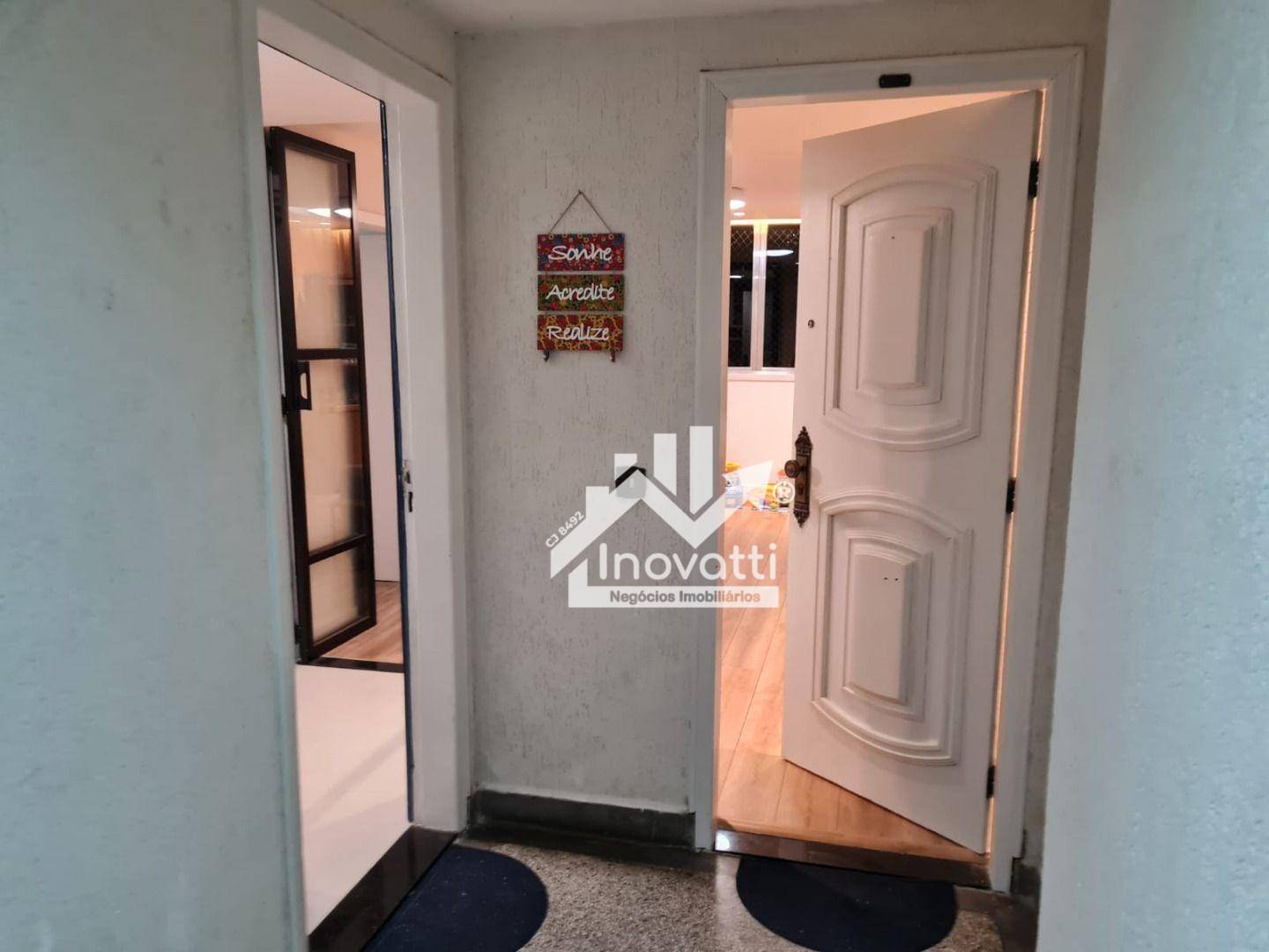 Apartamento à venda com 4 quartos, 140m² - Foto 26