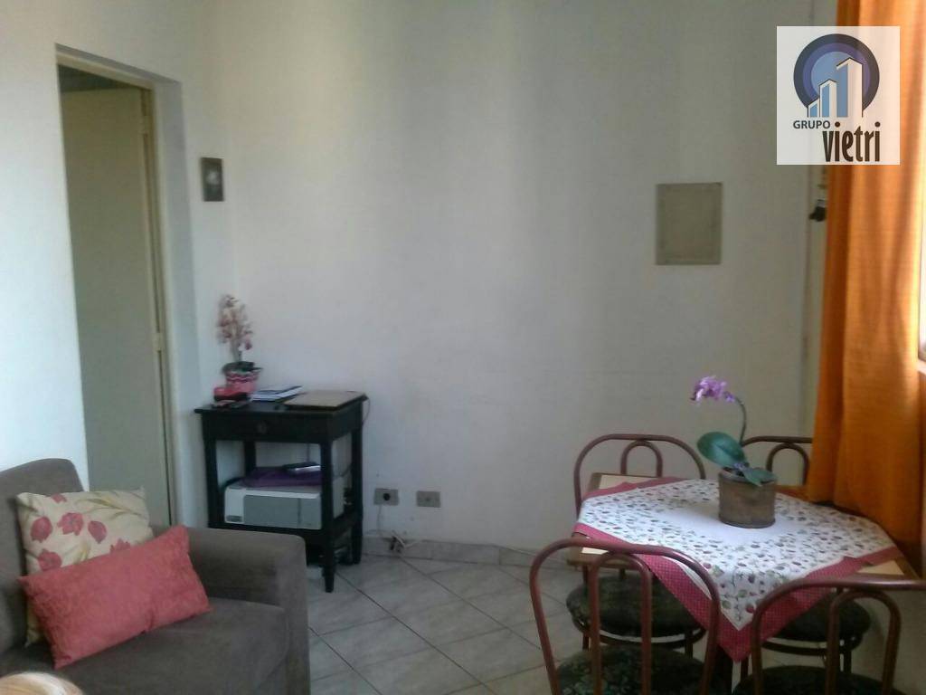 Apartamento à venda com 2 quartos, 50m² - Foto 12