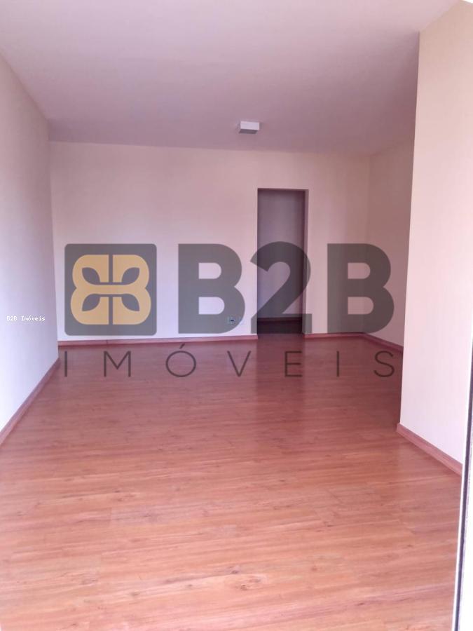 Apartamento à venda com 3 quartos, 94m² - Foto 8