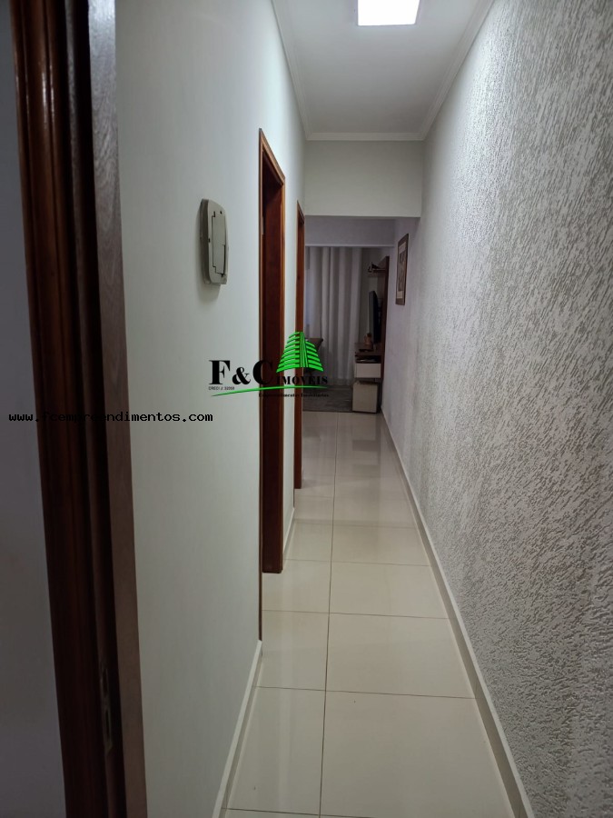 Casa à venda com 2 quartos, 140m² - Foto 15