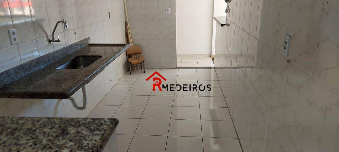 Apartamento à venda com 2 quartos, 76m² - Foto 7