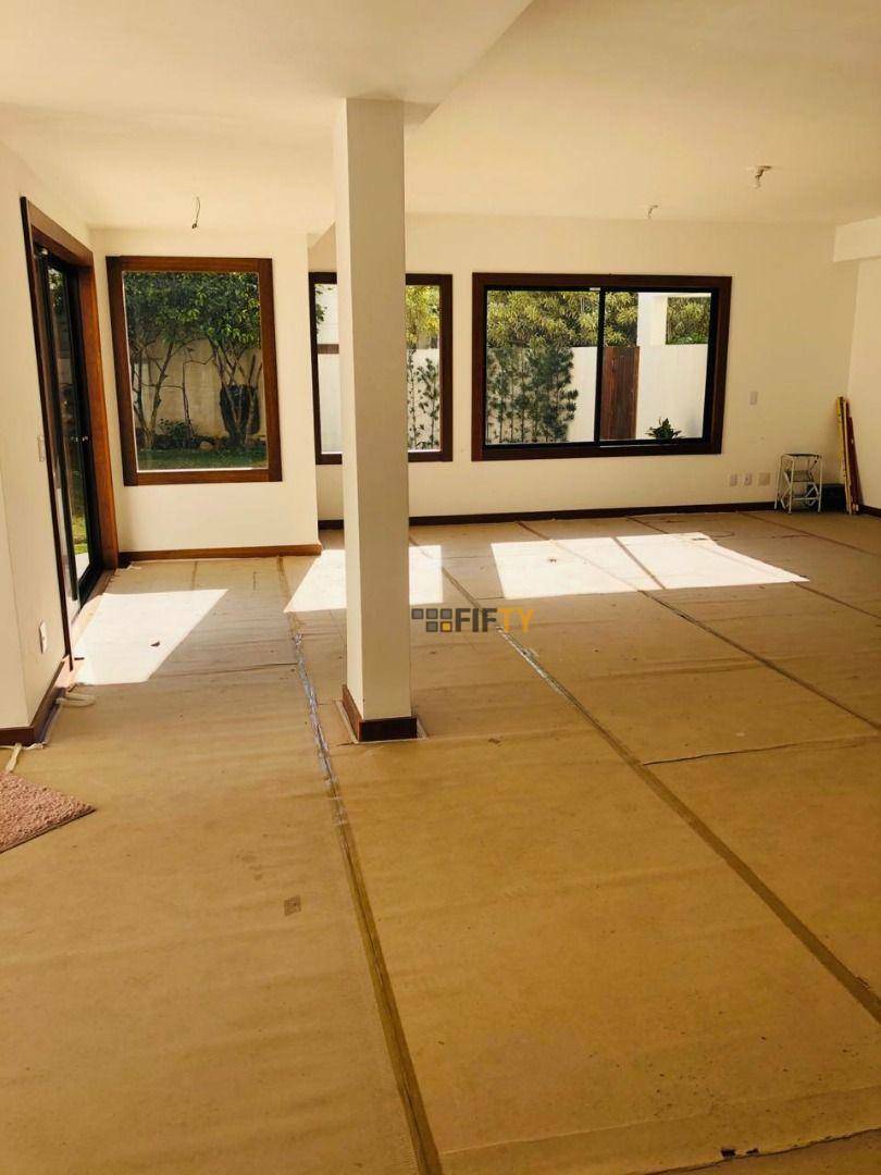 Casa à venda com 4 quartos, 618m² - Foto 26