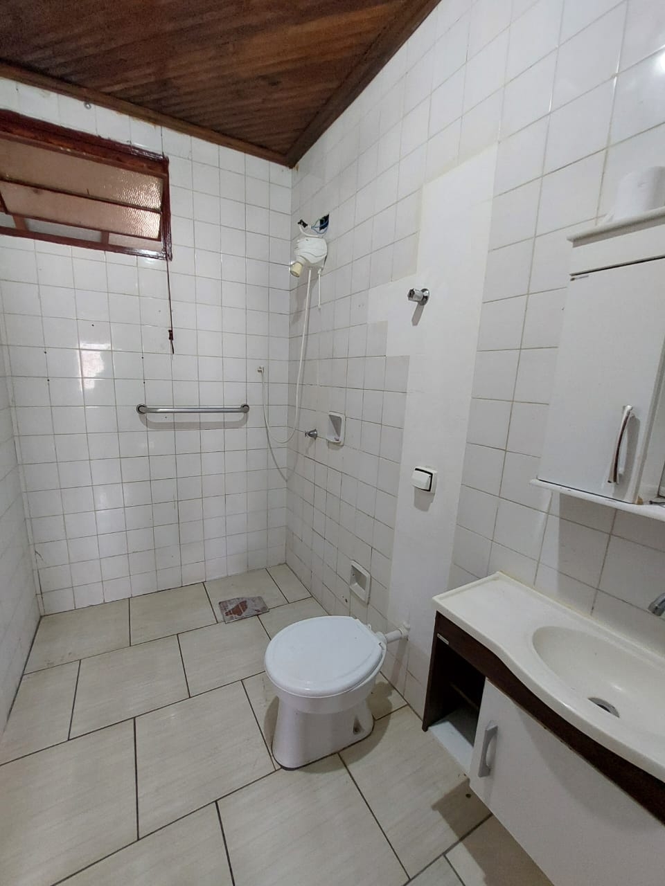 Casa à venda com 3 quartos, 191m² - Foto 2