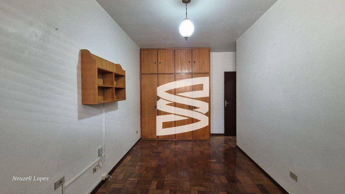 Casa à venda com 3 quartos, 134m² - Foto 10