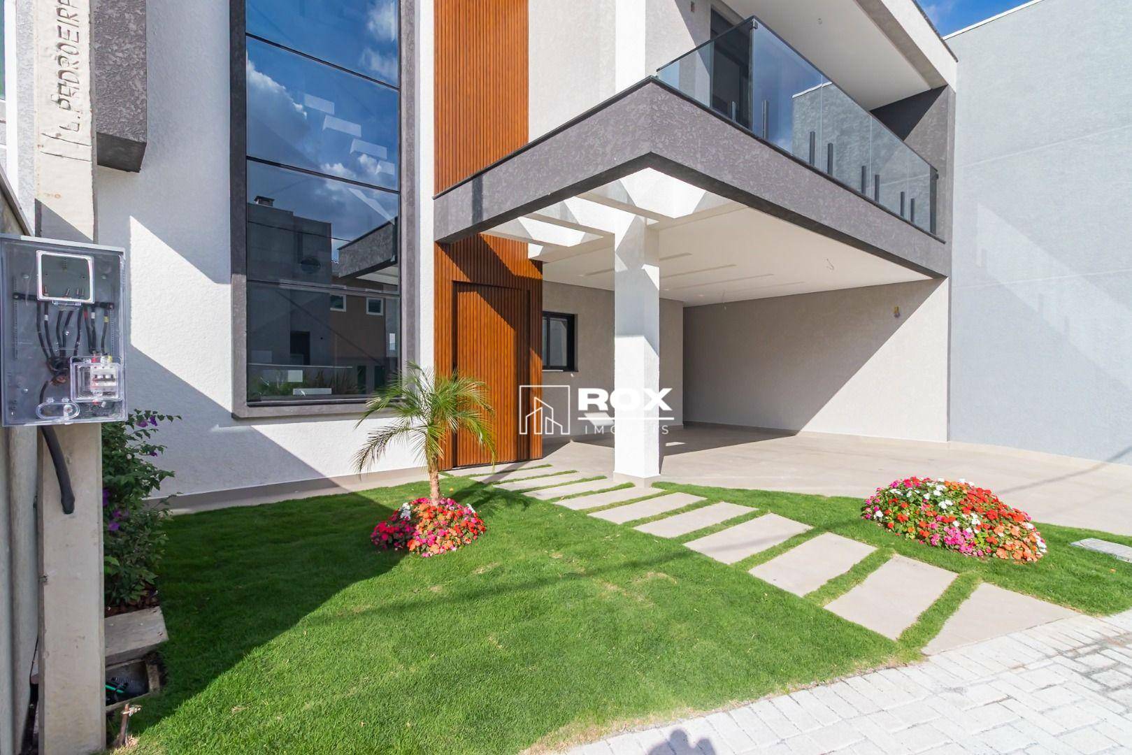 Casa de Condomínio à venda com 4 quartos, 180m² - Foto 2