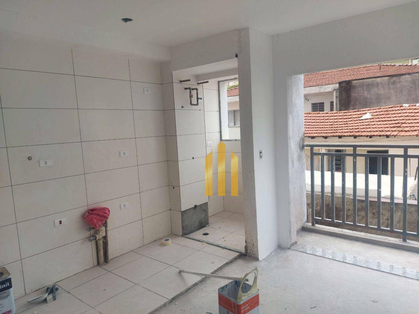 Apartamento para alugar com 2 quartos, 40m² - Foto 1