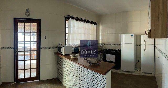 Casa à venda com 3 quartos, 300m² - Foto 11