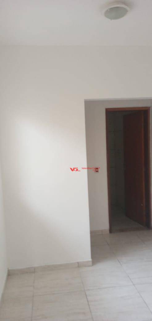 Casa à venda com 1 quarto, 54m² - Foto 4