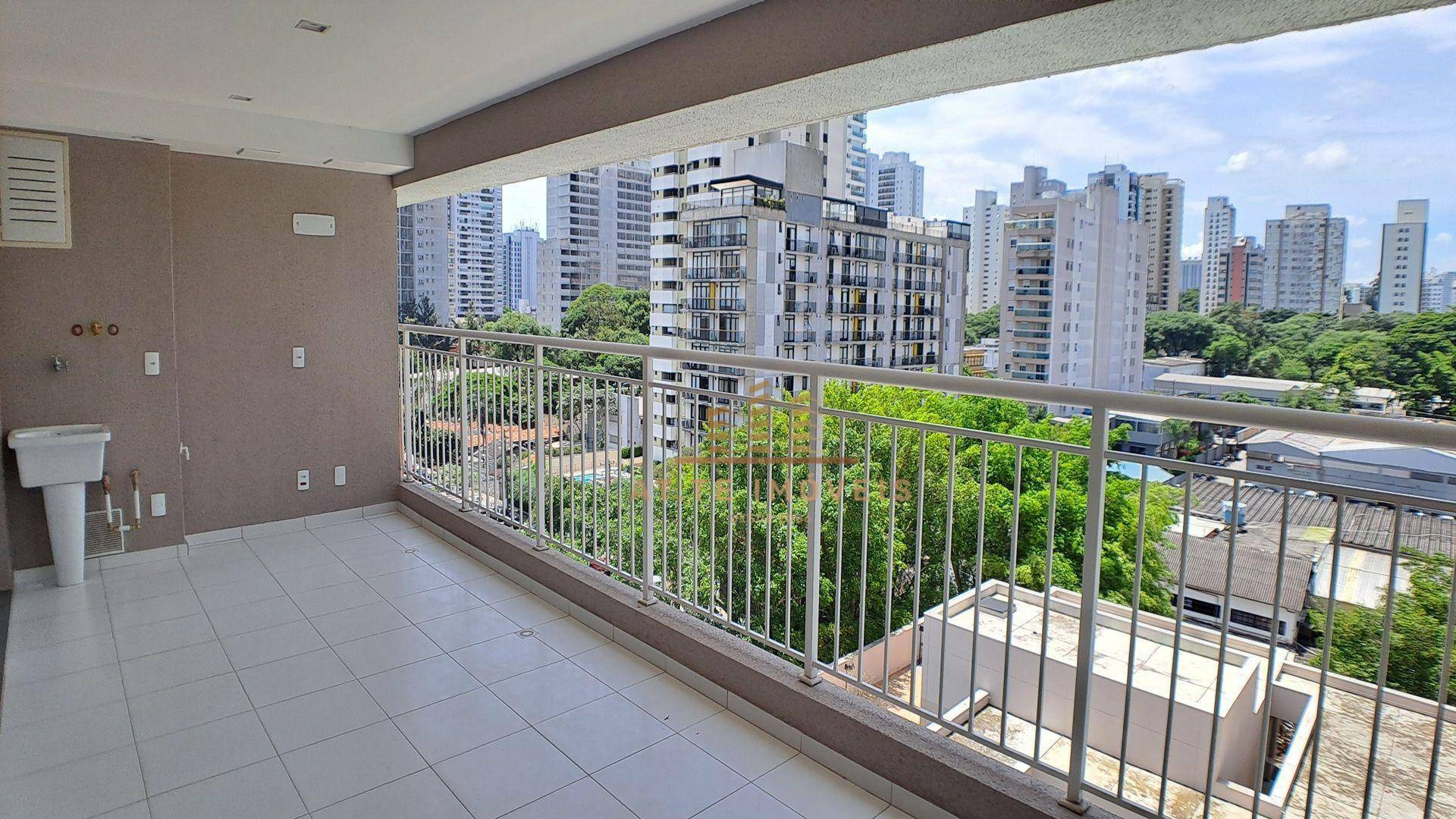 Apartamento à venda com 3 quartos, 81m² - Foto 2