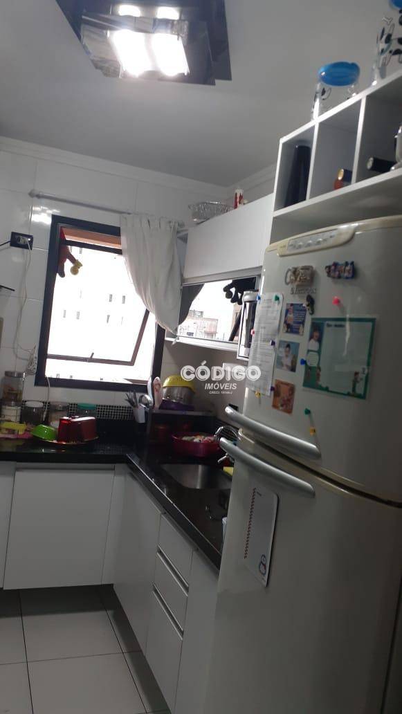 Apartamento à venda com 3 quartos, 95m² - Foto 21